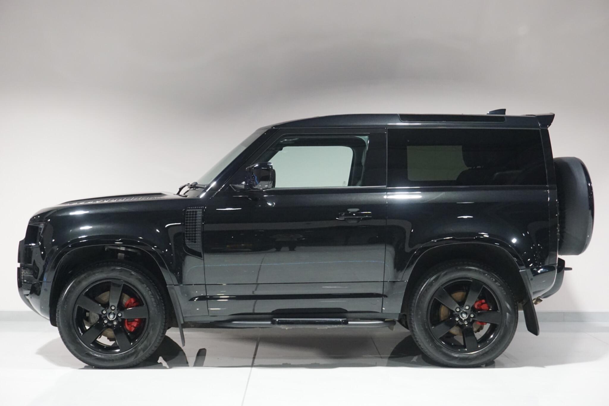 Land Rover Defender 90 3.0 D250 MHEV X-Dynamic HSE SUV 3dr Diesel Auto 4WD Euro 6 (s/s) (250 ps)